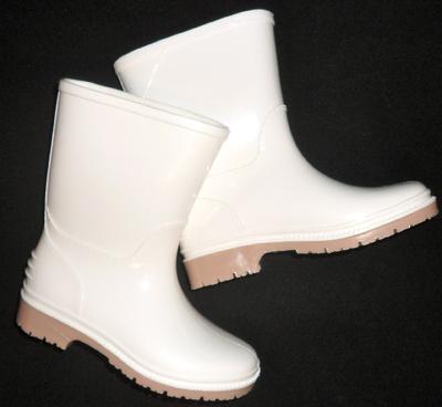 Child Shrimp Boots (White)